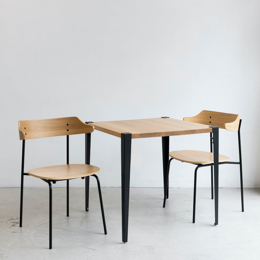 CAFE TABLE  / WhiteOak × 4LEGS